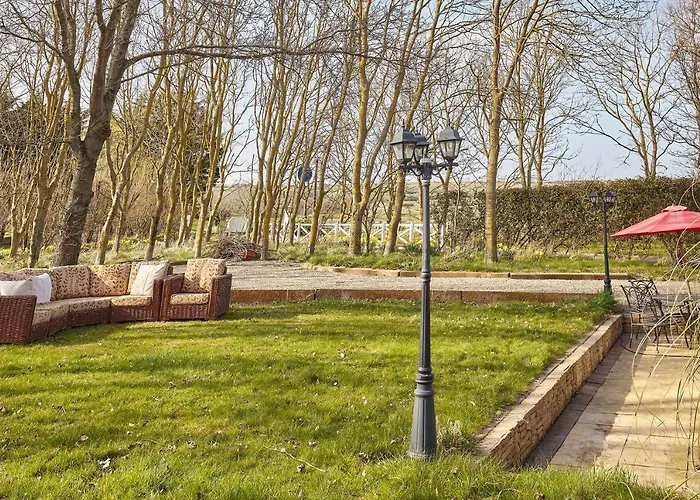 Host & - The Arches Ferienhaus