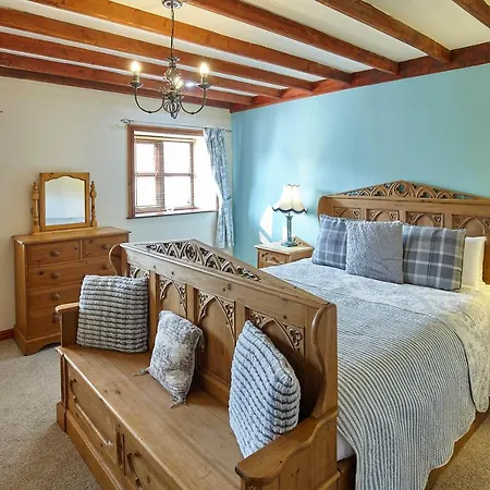Host & - The Arches Holiday home *
